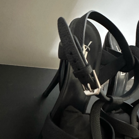 YSL Saint Lauren Tribute Platform Heels (black) - Picture 4 of 7